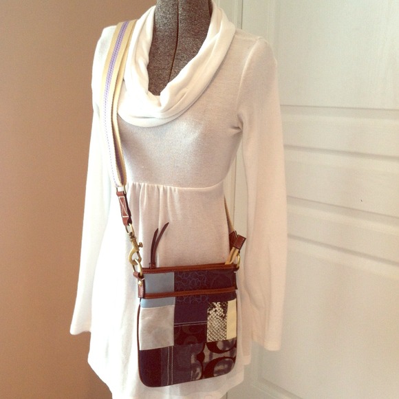 Accessories - Coach cross body purse