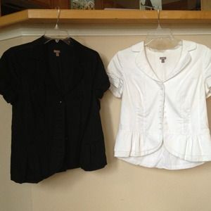 SOLD: Halogen button up short sleeved blazers