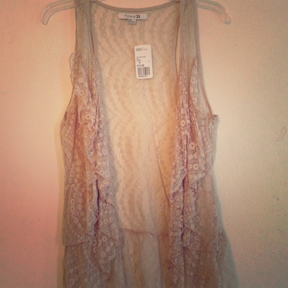 Forever 21 lace