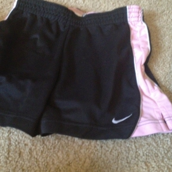 black and pink running shorts