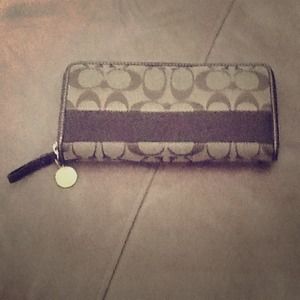 Brown AUTHENTIC, COACH wallet
