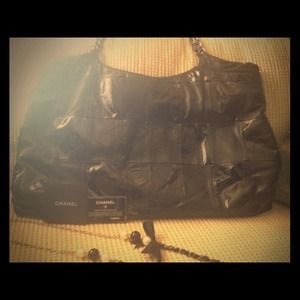 100% Authentic Chanel Tote-Large.  NegotiablePrice
