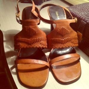 🌸🌸🌸SOLD🌸🌸🌸SOLD🌸🌸🌸Brown Enzo Angiolini