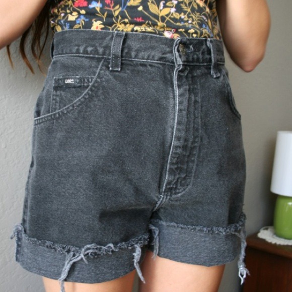 *SOLD***Vintage LEE high waist denim cutoffs