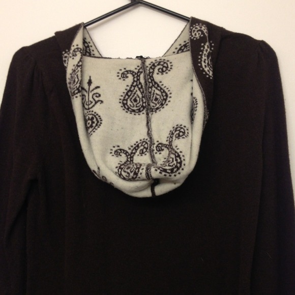 SOLD - Picture 3 of 4