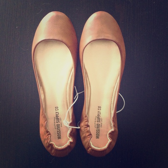 Mossimo Shoes - Tan Flats