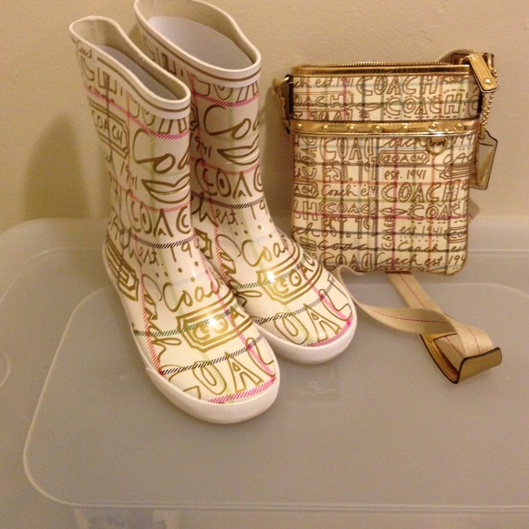 Authentic Coach rain boot with matching bag