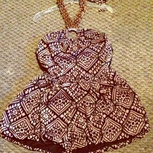 🔴REDUCED 🌹Host Pick🌹NEW ROMPER beaded tie neck