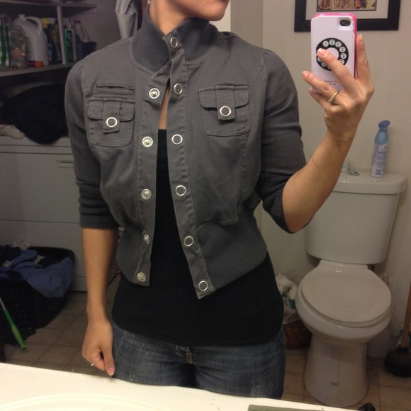 Dark grey crop jacket********SOLD*********