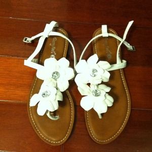 Shoes white flower sandals