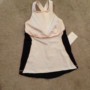 ⬇PRICE REDUCED⬇Lululemon Tank