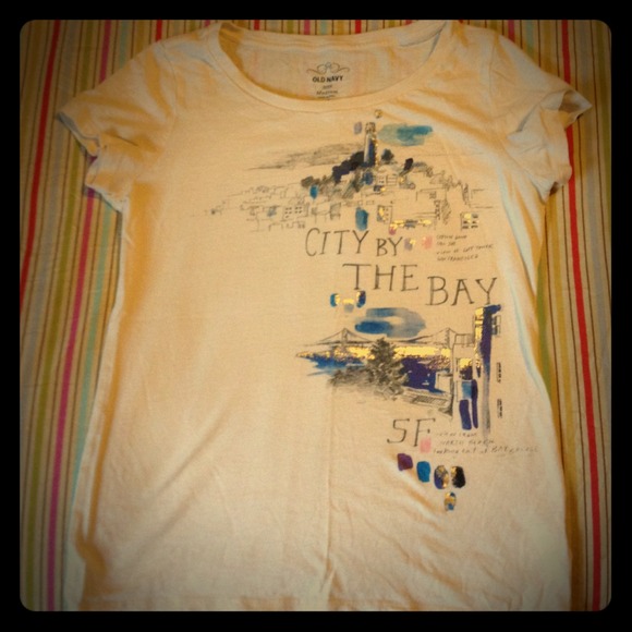 Cute cream color t-shirt.