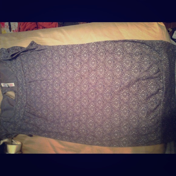 Gray paisley designed shirt - Picture 1 of 1