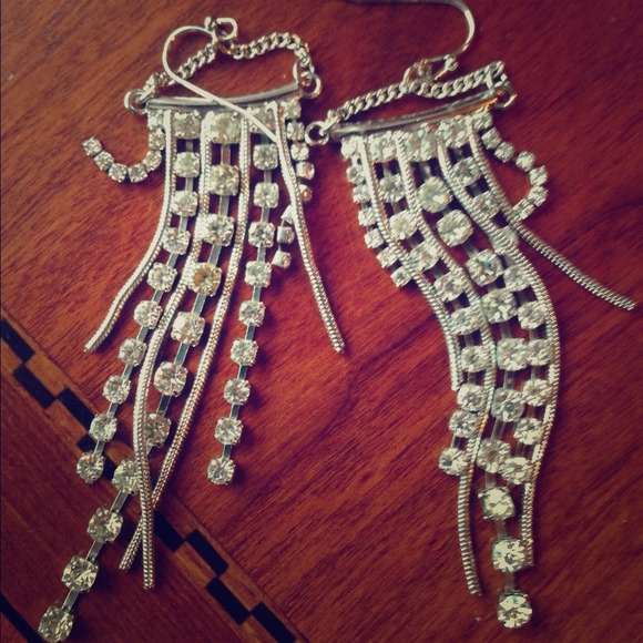 🔅SOLD🔅Sparkly Dangle Earrings