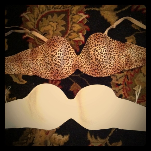 Two bras never worn both great condition