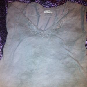 American eagle gray shirt