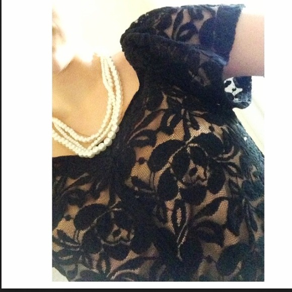 Black lace dress💁👑 - Picture 2 of 4