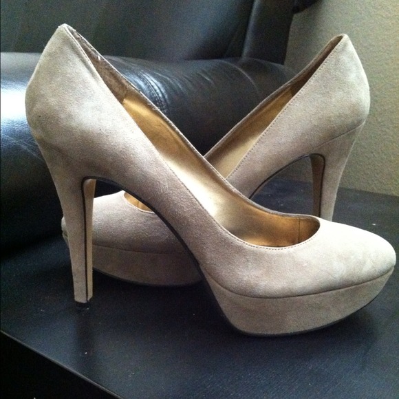 Women's Platform Round Toe Heels Lowered Price!!