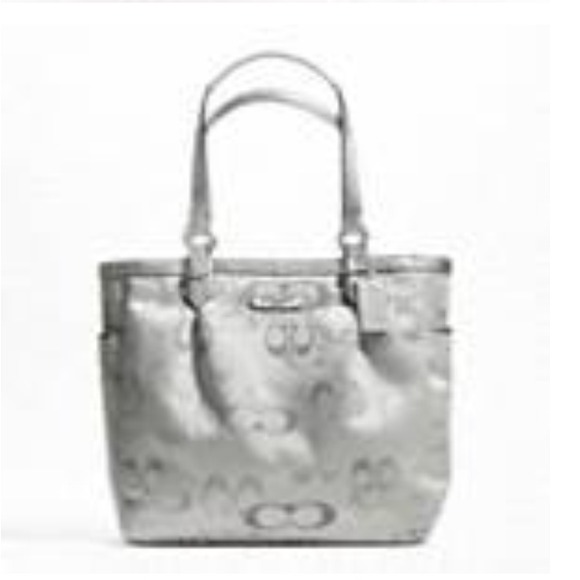 ⛔SOLD⛔Coach signature glam poppy tote