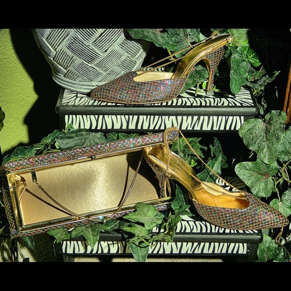 Shoe, Vintage Heels and Purse - Picture 2 of 2