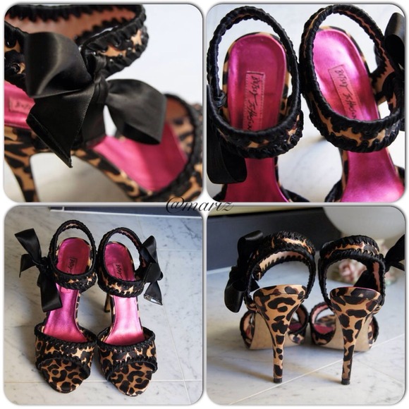 Betsey Johnson Shoes - SOLD to @apriester Betsey Johnson Joe sandals