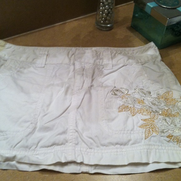 SKIRT