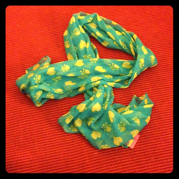 TRADED!!!!!! FUN Turquoise Skull Scarf