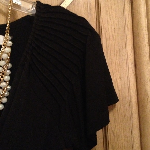 💥SOLD💥Vintage inspired classic Calvin Klein LBD. - Picture 2 of 4