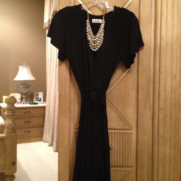 💥SOLD💥Vintage inspired classic Calvin Klein LBD. - Picture 4 of 4