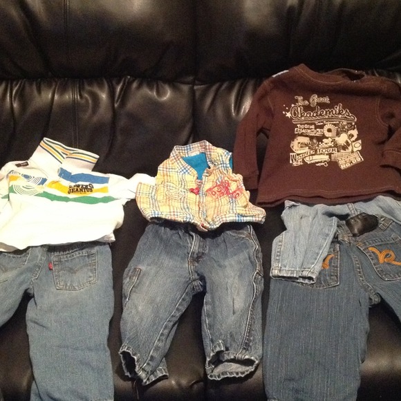 Boys Levi jeans 18mths Rocawear  jeans 18mths