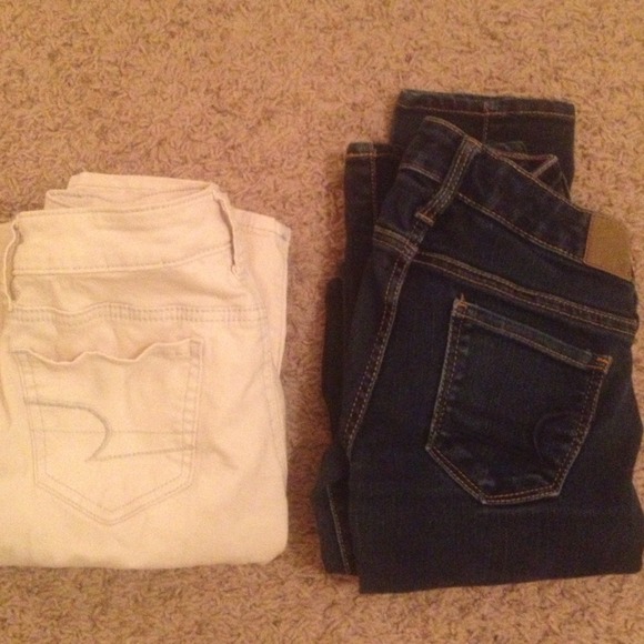 HOLD💥💥BUNDLE💥💥White jeans available!!