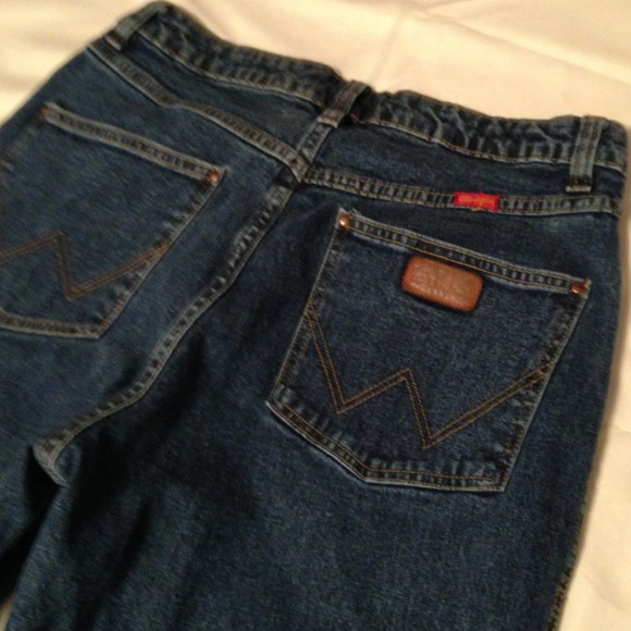 Your basic denim . - Picture 3 of 4