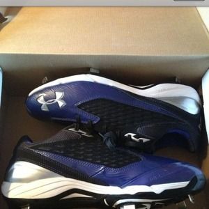 Under Armour baseball/football cleats