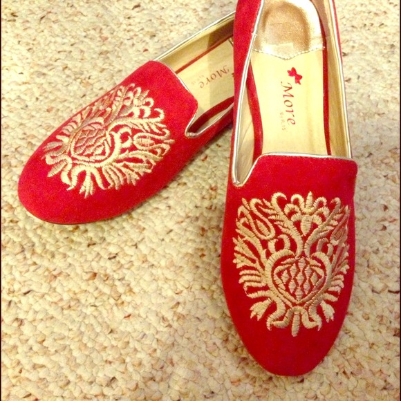 Red suded moccasin with gold print!!