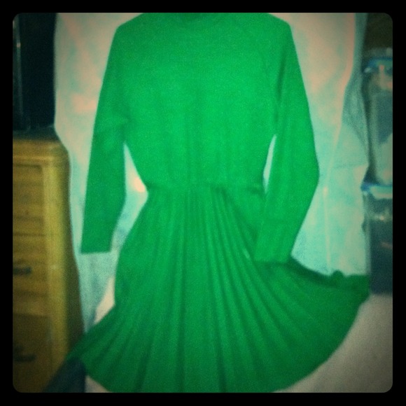 Vintage sweater dress!