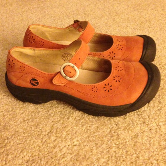 Keen MaryJane shoes