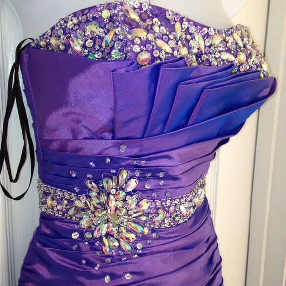 ❌Sold❌Beautiful purple prom dress.