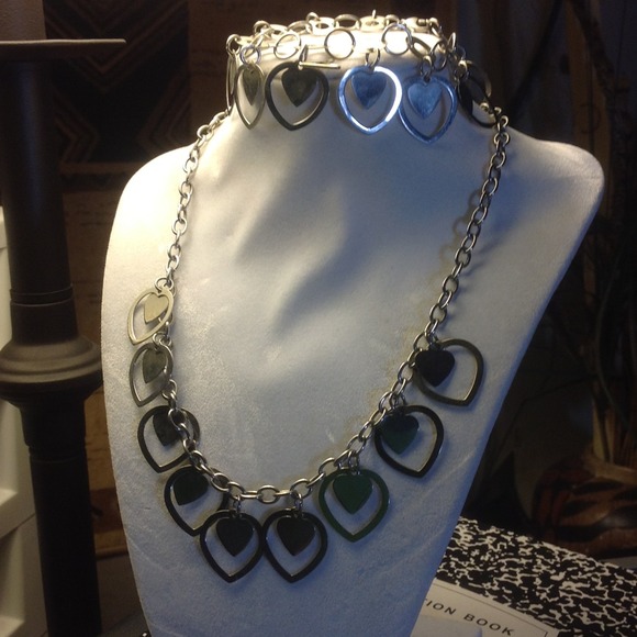 Heart Set - Picture 2 of 2