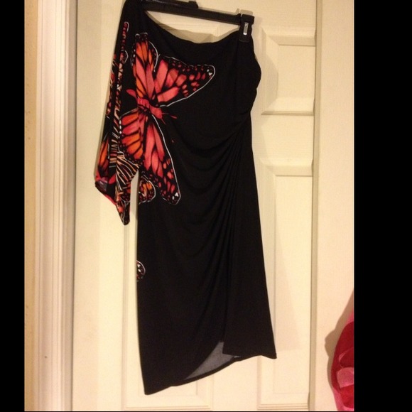 🌺One shoulder black butterfly dress 🌺