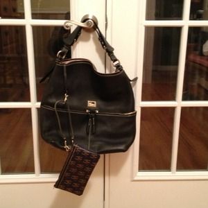 Dooney & Bourke