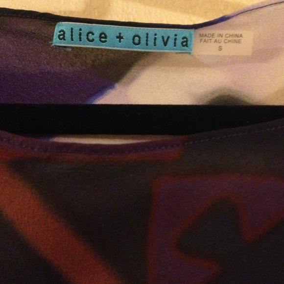 NWOT! Alice and Olivia Silk Flouncy Blouse - Picture 2 of 4