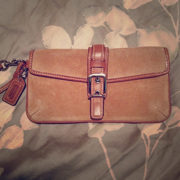 Coach wristlet - Picture 1 of 4