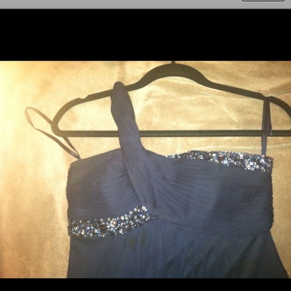 Prom dress, size 6P - Picture 2 of 4