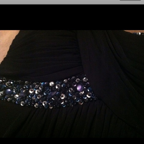 Prom dress, size 6P - Picture 3 of 4