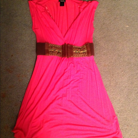 Rue21 Dresses & Skirts - Pink summer dress - REDUCEd!!!