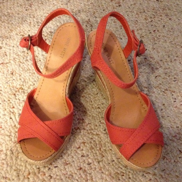 Nine west orange wedge! Perfect for This Spring!! - Picture 3 of 3