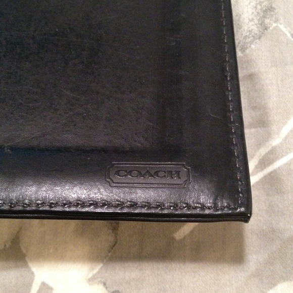 Coach leather wallet - Picture 3 of 4