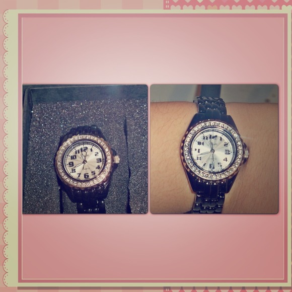 EUC black Sheffield Watch with crystals