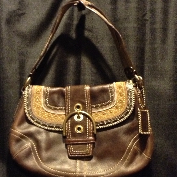 ⏬REDUCED⏬Authentic Coach bag