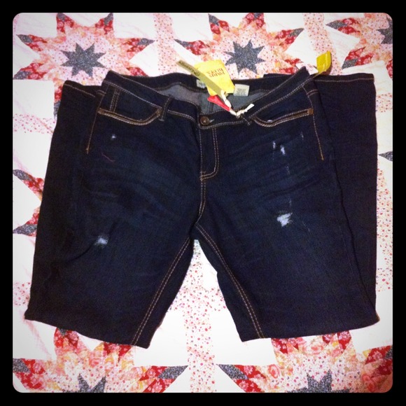 Dark rinse, distressed jeans!